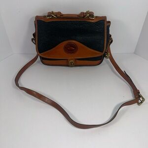 Dooney & Bourke Womens Navy Blue All Weather Leather‎ Crossbody Bag Vintage